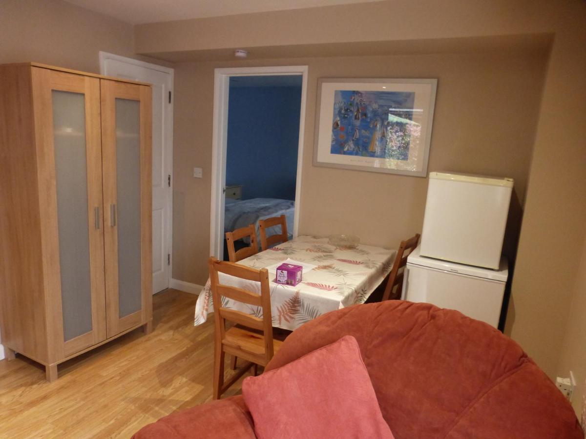 Self-Contained Private Apartment Барнет Екстер'єр фото